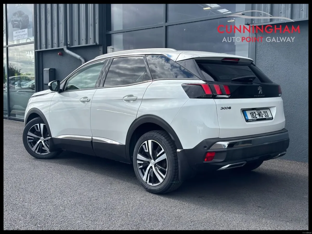 Peugeot 3008 Allure 1.6 Blue HDI 120 - Image 2