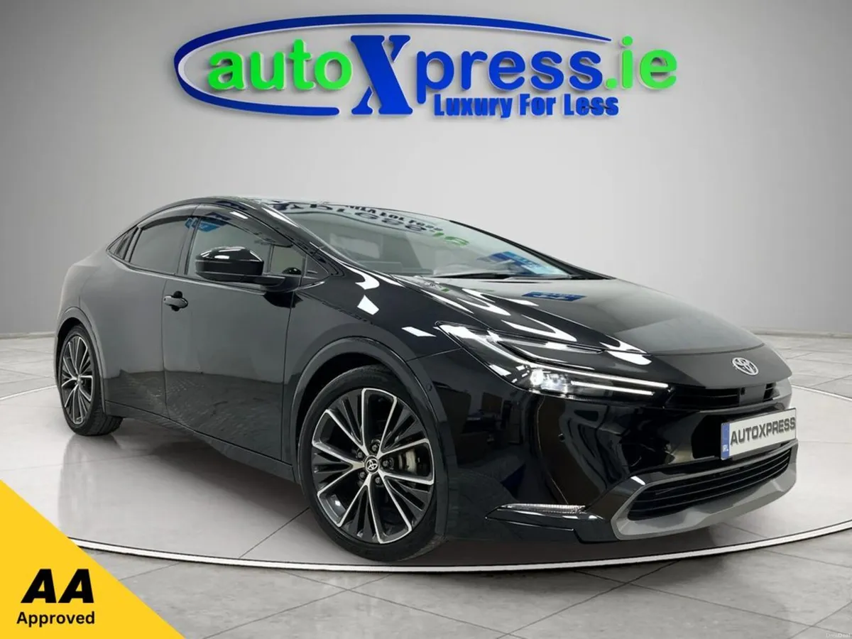 Toyota Prius 2.0 Z 360 camera, Low mileage, Automa - Image 1