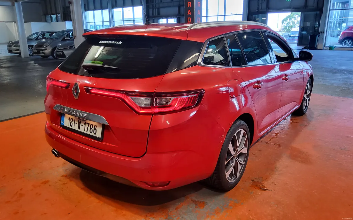 Renault Megane 2018 - Image 3