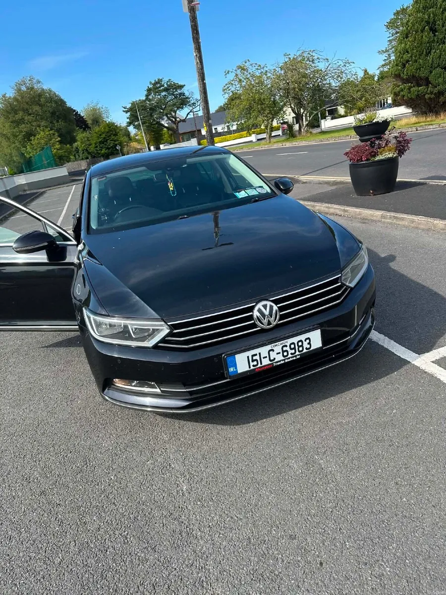 Volkswagen Passat 2015 - Image 1