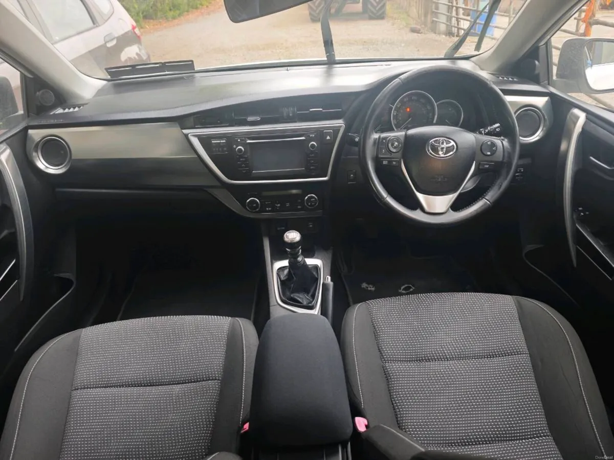 Toyota Auris NEW NCT - Image 5