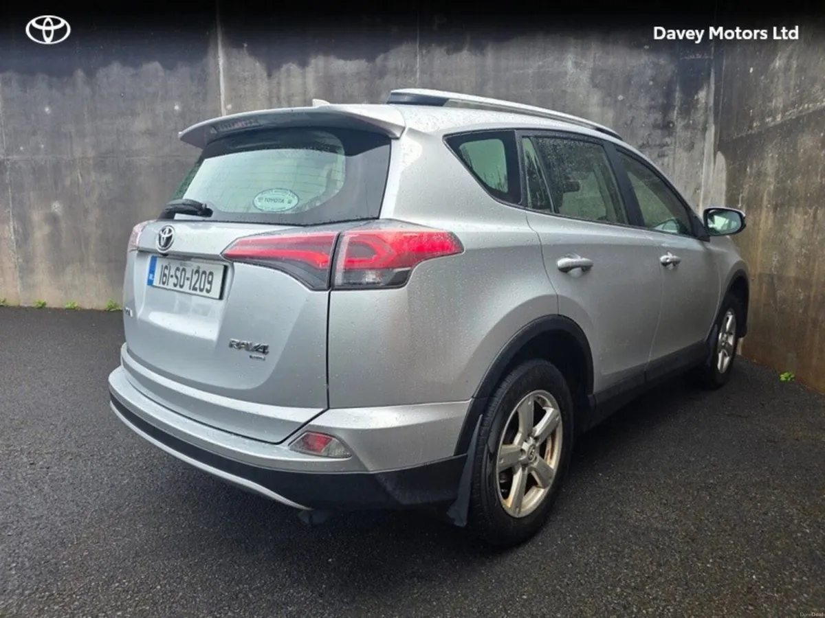 Toyota RAV4 RAV4 2.0D-4D LUNA - Image 2