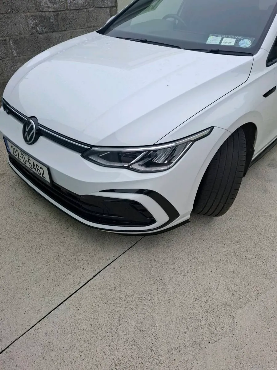 Car - Image 1