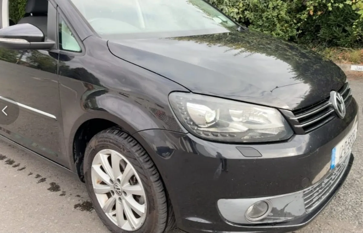 Volkswagen Touran 2012 - Image 4
