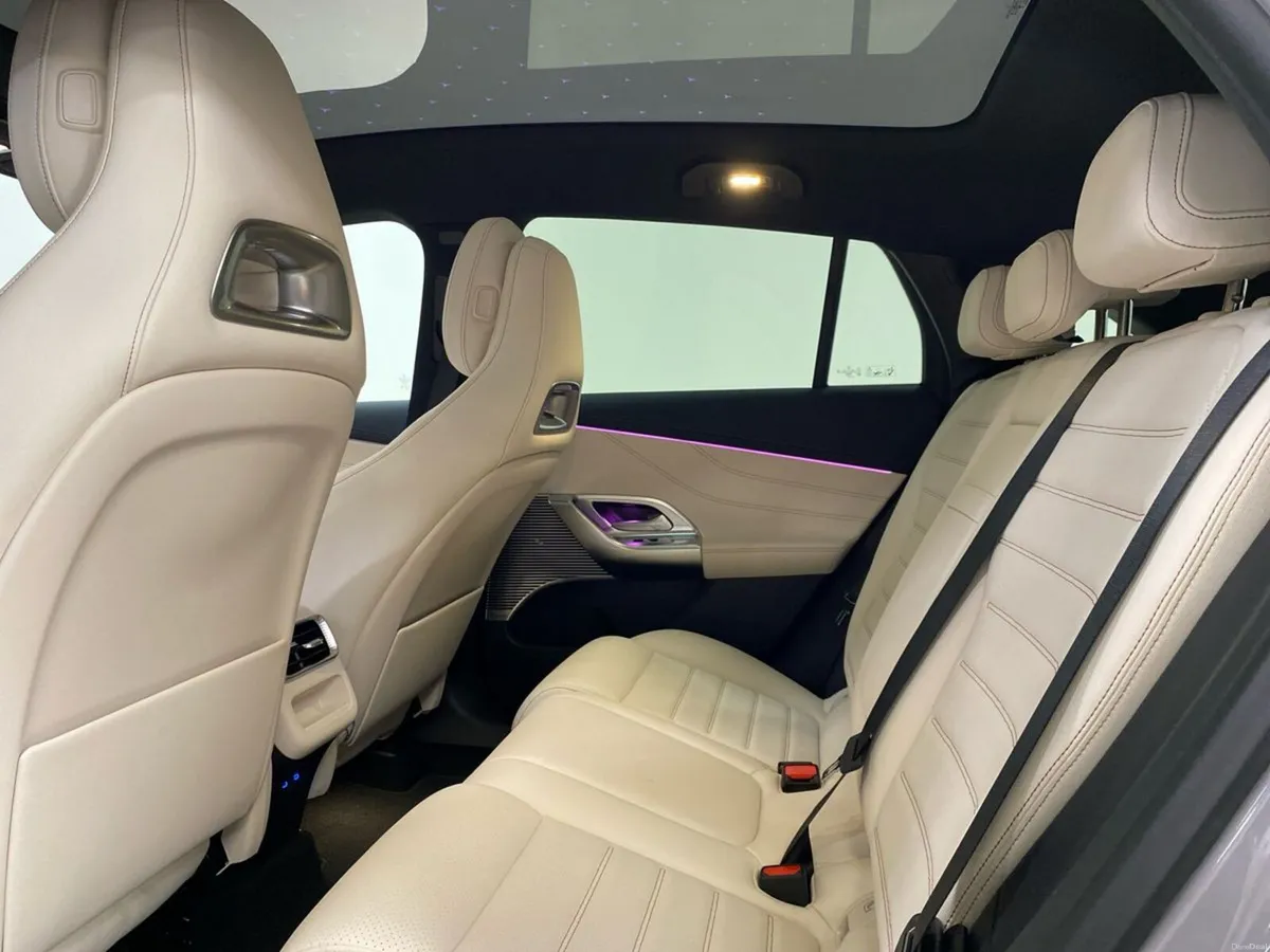 Mercedes-Benz GLC GLC 400 with EQ tecnology - Image 4