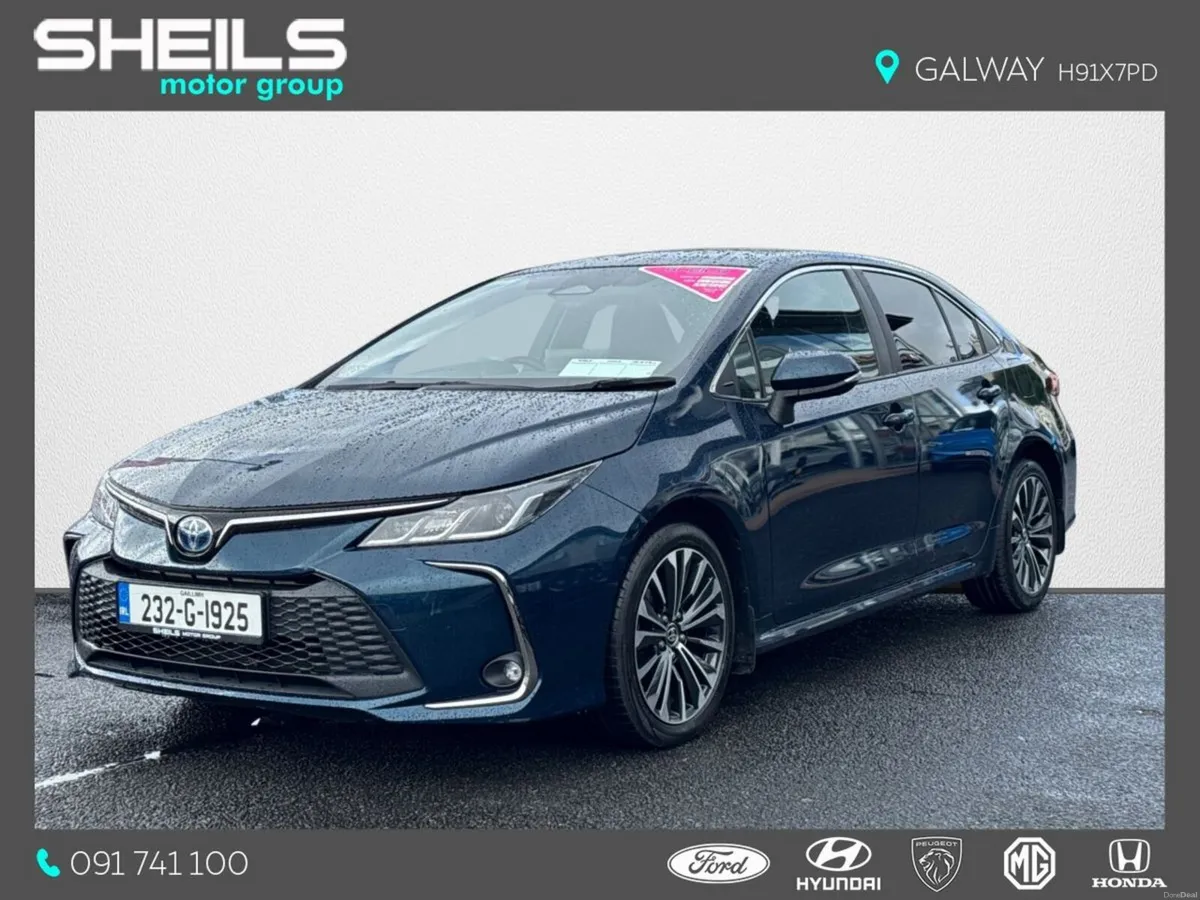 Toyota Corolla 1.8 Hybrid Luna Sport Saloon - Image 4