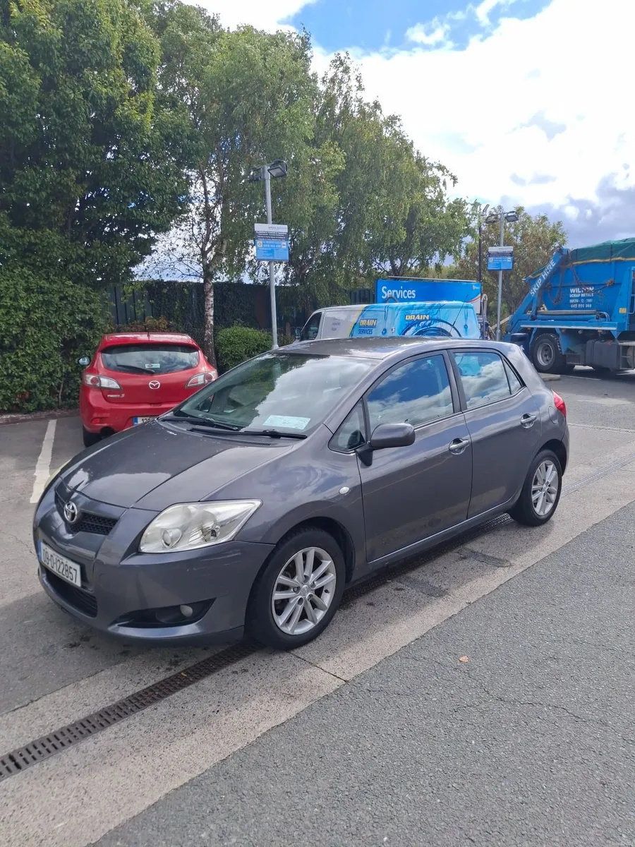 Toyota Auris 2009 - Image 3