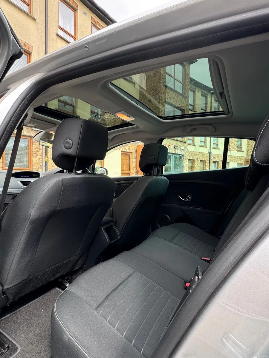 Renault Megane 3 Ltd - Image 4
