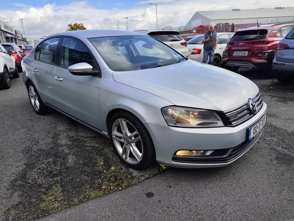 Volkswagen Passat 2013 - Image 3