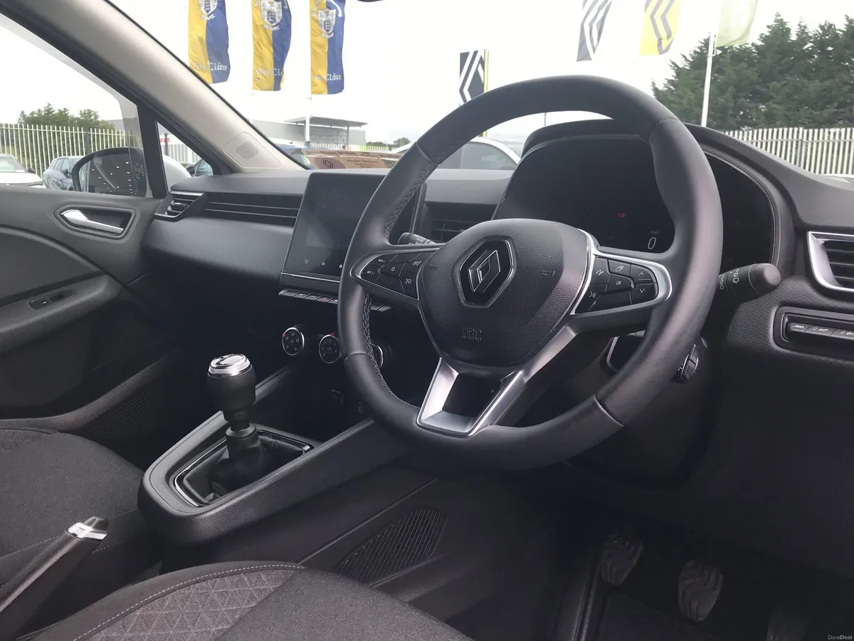 Clio Iconic TCe 90 (M2) - Image 6