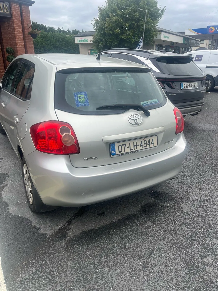 Toyota Auris. 2007 - Image 2