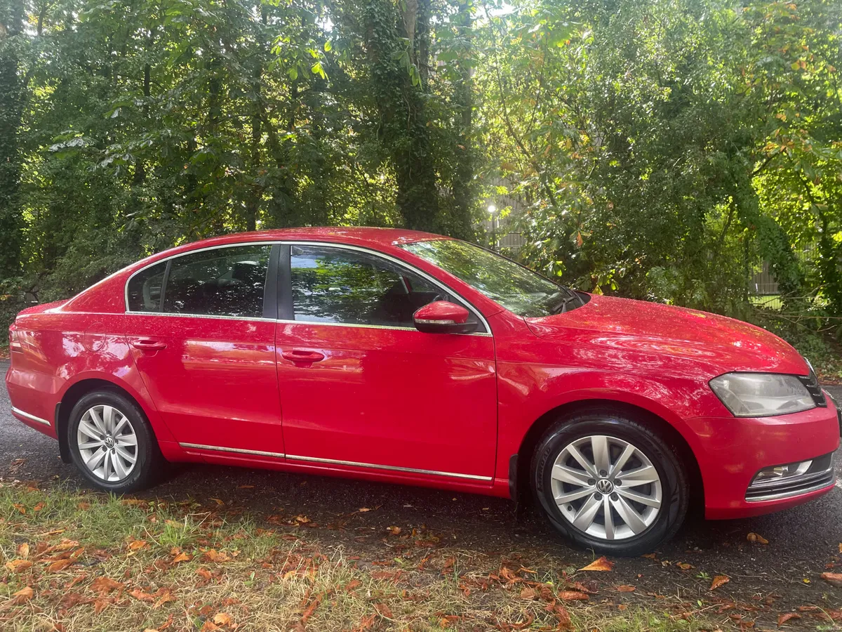 Volkswagen Passat 1.6tdi comfortline 2012 - Image 2