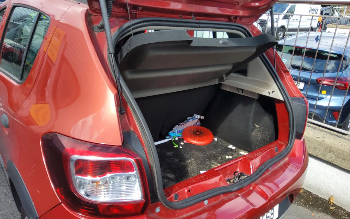 Dacia Sandero Stepway 2015 - Image 3