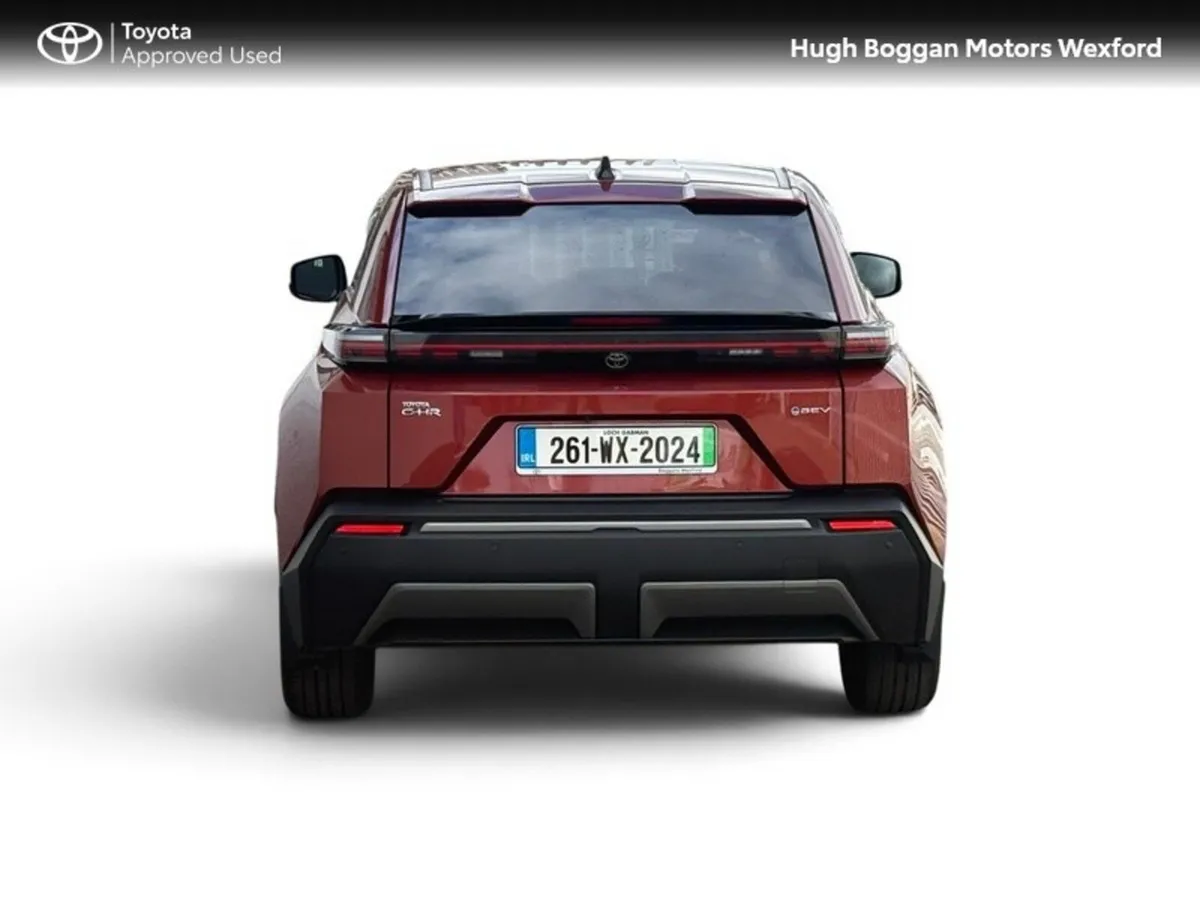 Toyota C-HR CHR+SPORT ALL ELECTRIC - Image 4