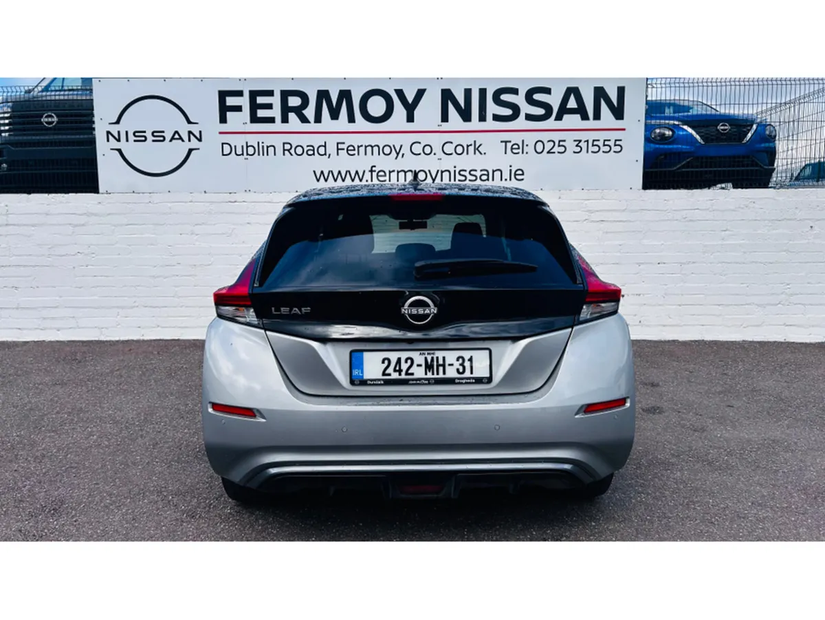 Nissan Leaf ONLY 15,000 KLMS EV SVE 40KW - Image 3
