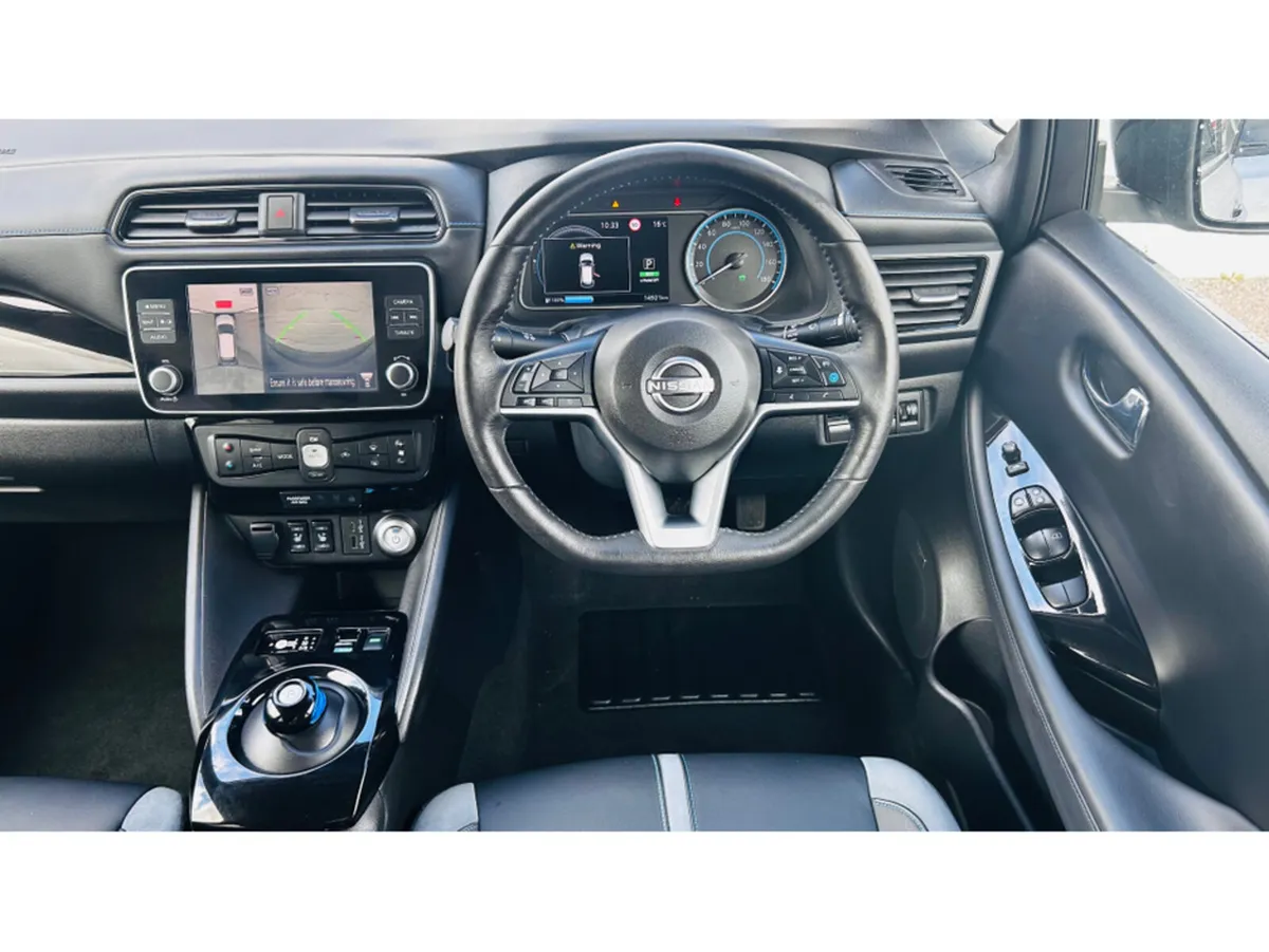 Nissan Leaf 40 kWh SVE Leather ProPilot - Image 6