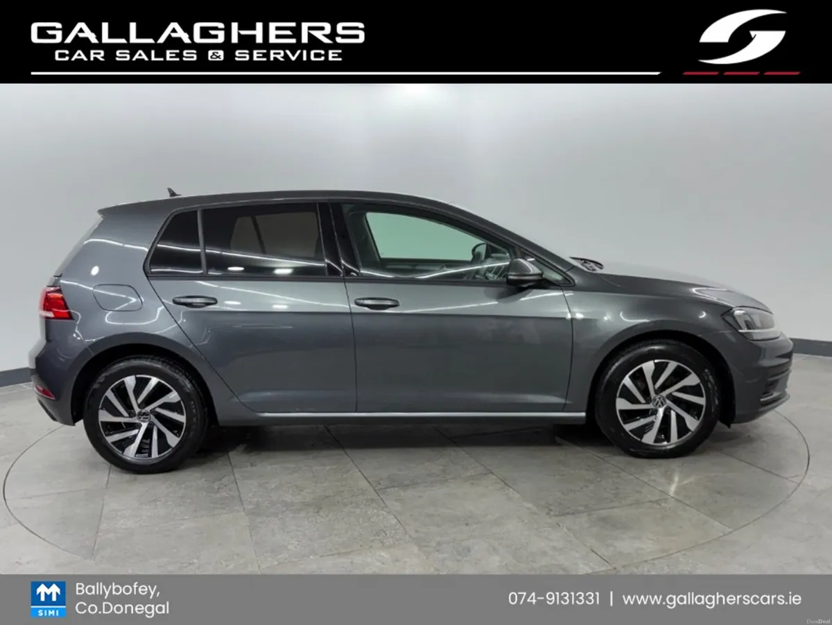 Volkswagen Golf 1.6 TDI S BLUEMOTION LOW MILES - Image 3