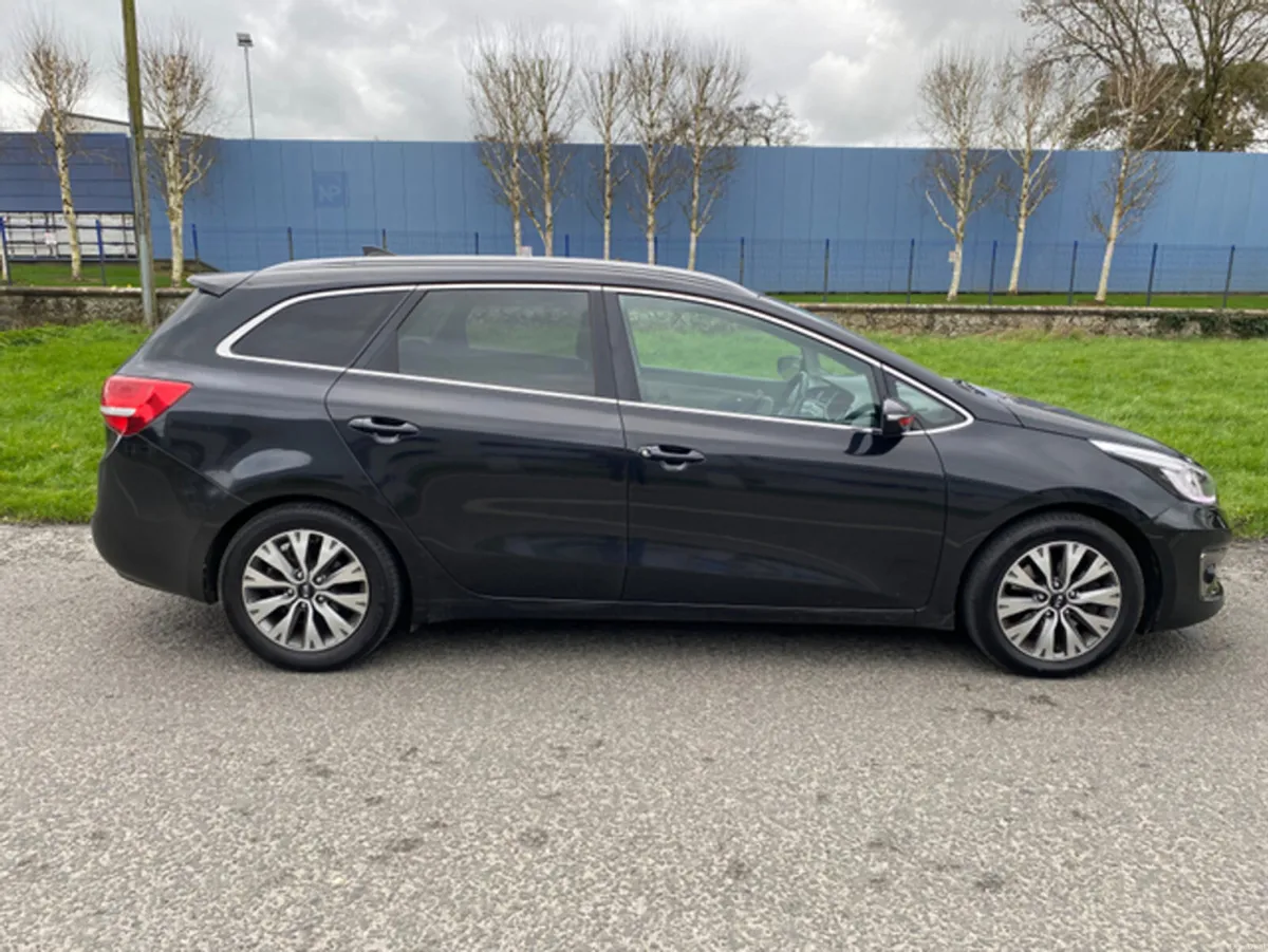 Kia Ceed CEE'D SPORTWAGON 1.6 SAM 5DR EX - Image 4