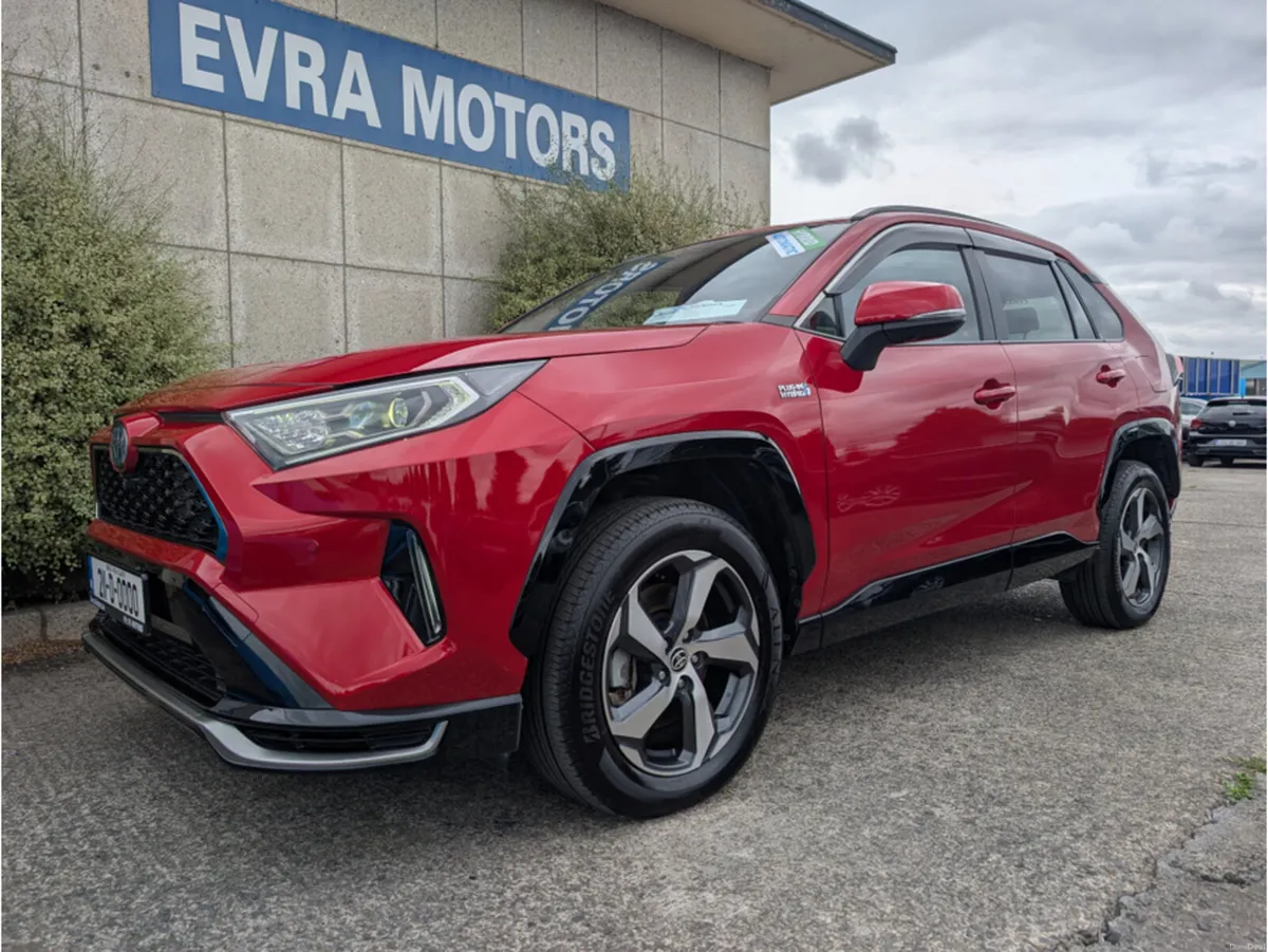 Toyota RAV4 G 4WD PETROL PLUG IN HYBRID AUTOMATIC - Image 5