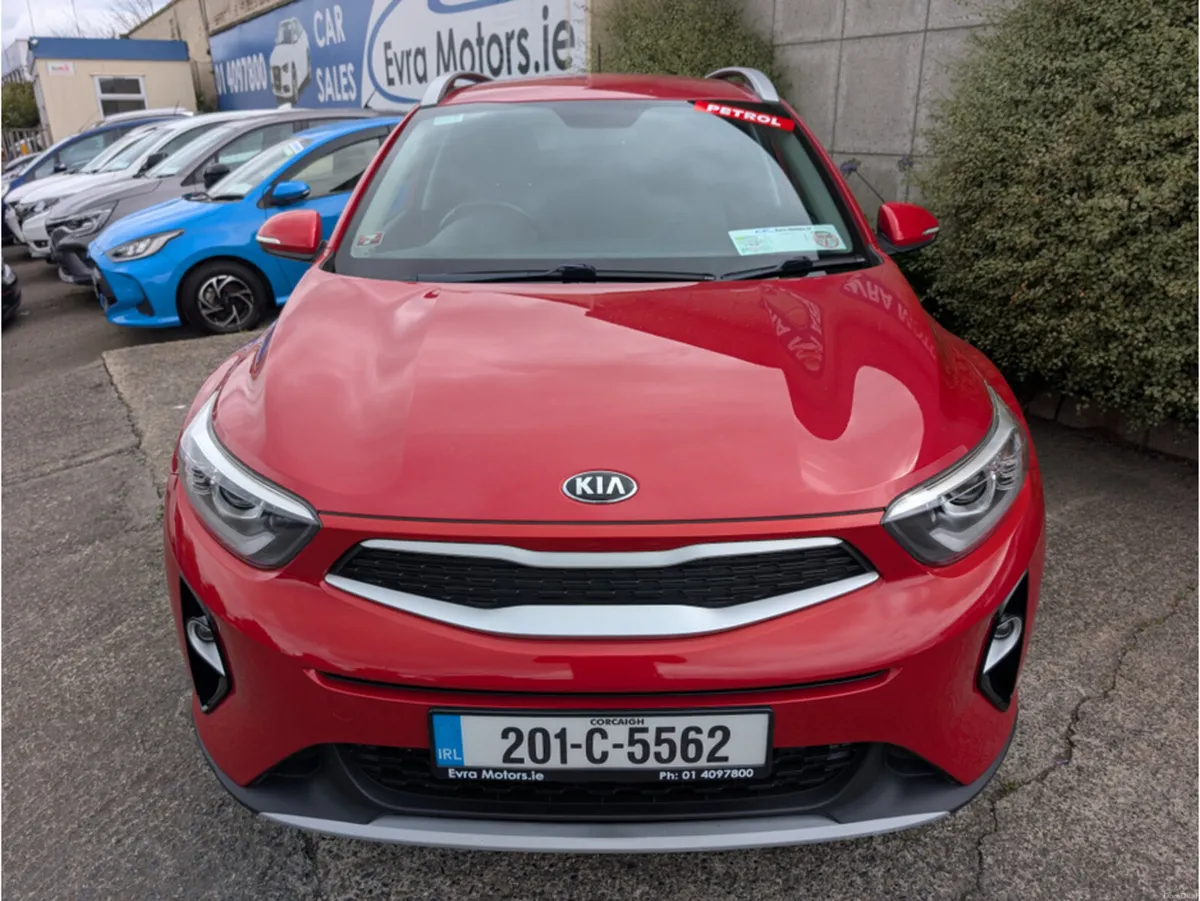 Kia Stonic K1 MANUAL 1.2 PETROL //LOW MILES//REVER - Image 2