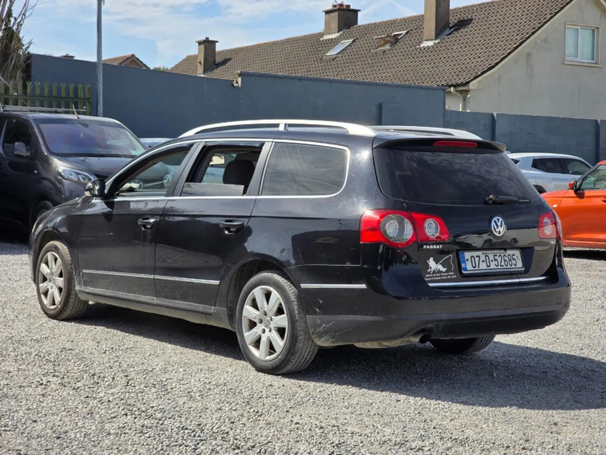 Volkswagen Passat SPORT 1.6 FSI B6 VARIANT - Image 5