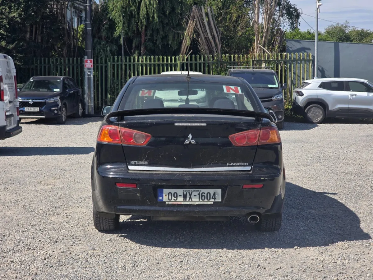 Mitsubishi Lancer NEW 1.5 INTENSE - Image 6