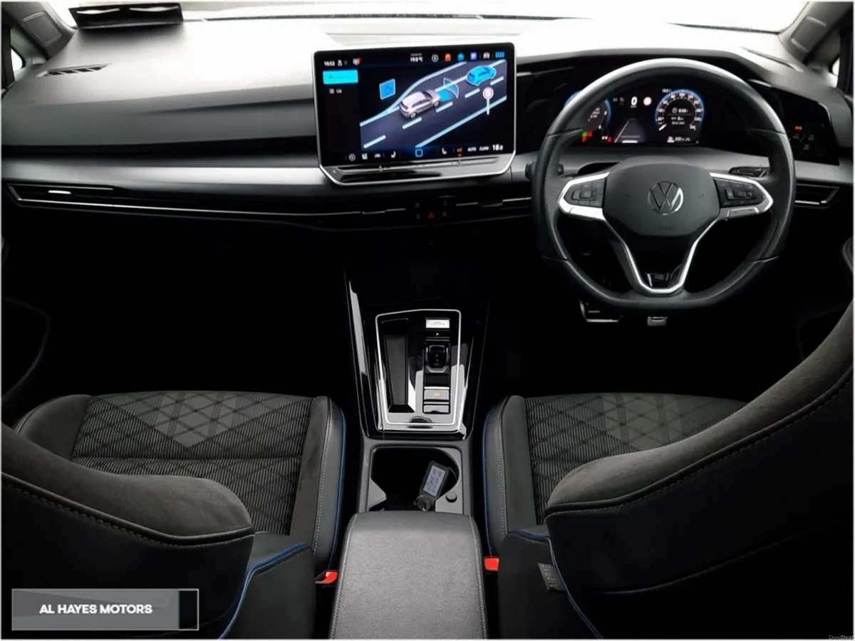 Volkswagen Golf **SUNROOF**GOLF R-LINE 2.0 TDI 150 - Image 2