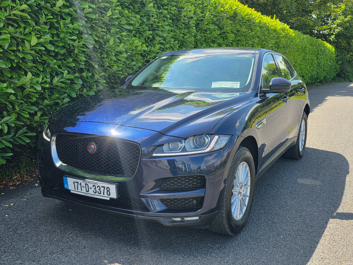 2017 Jaguar F-PACE 2.0D Prestige AWD Automatic - Image 2