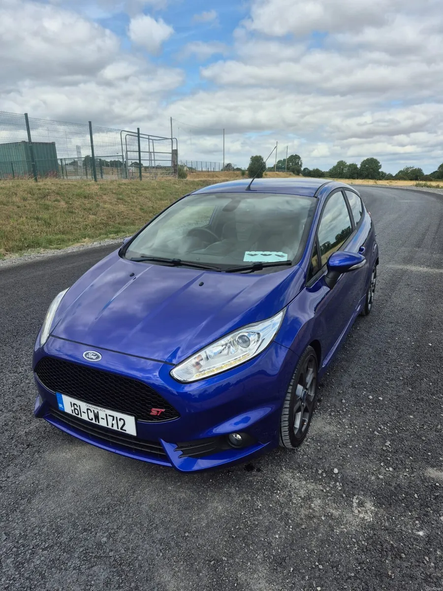 Ford Fiesta 1.6 ST3 Turbo - Image 2