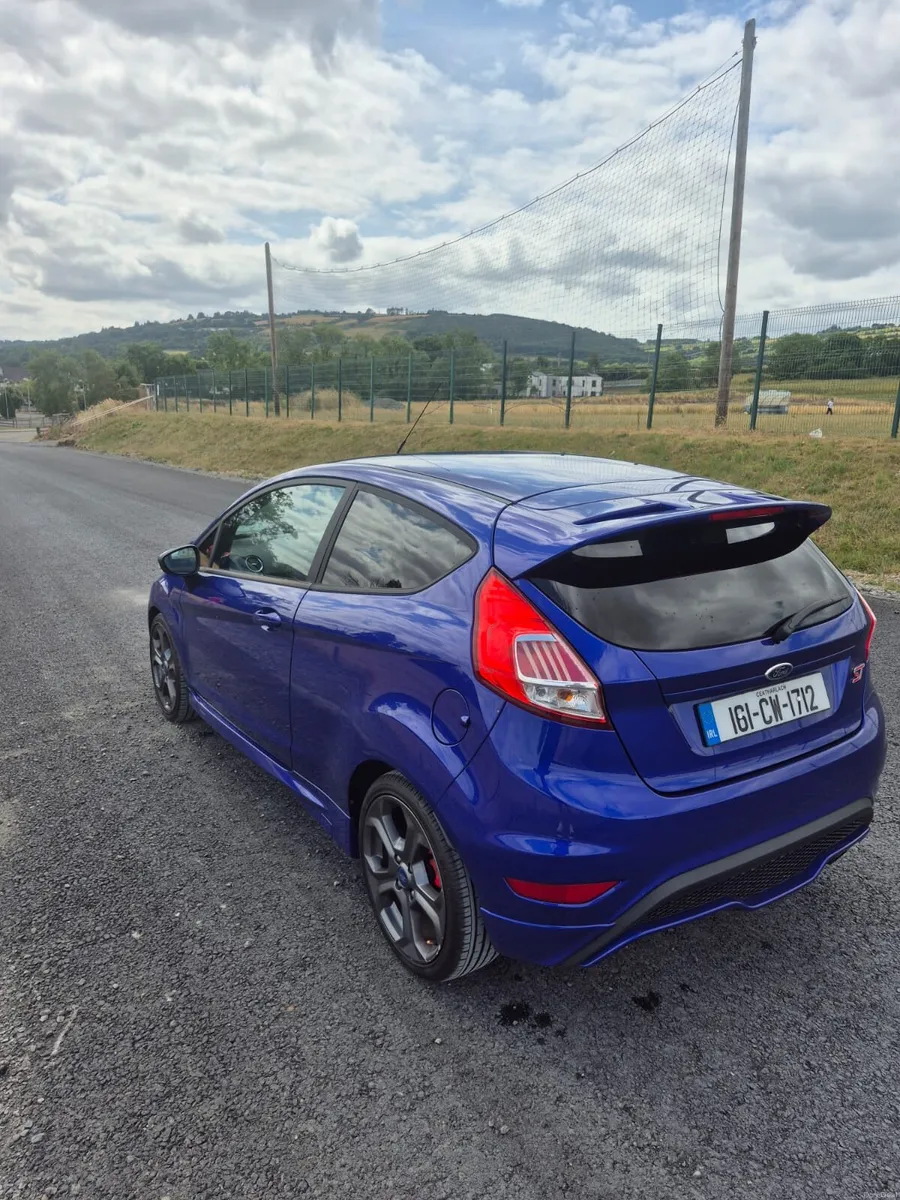 Ford Fiesta 1.6 ST3 Turbo - Image 4