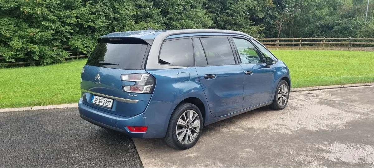 161 Citroen C4 Grand Picasso *Nice Spec* - Image 2