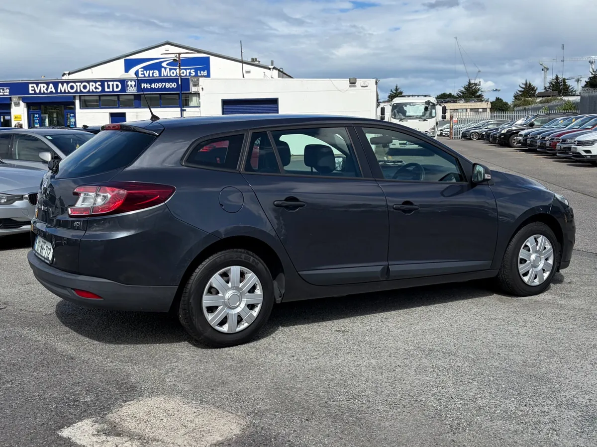2013 Renault Megane 1.5D Est Nct 02/27 Tax 03/27 - Image 4