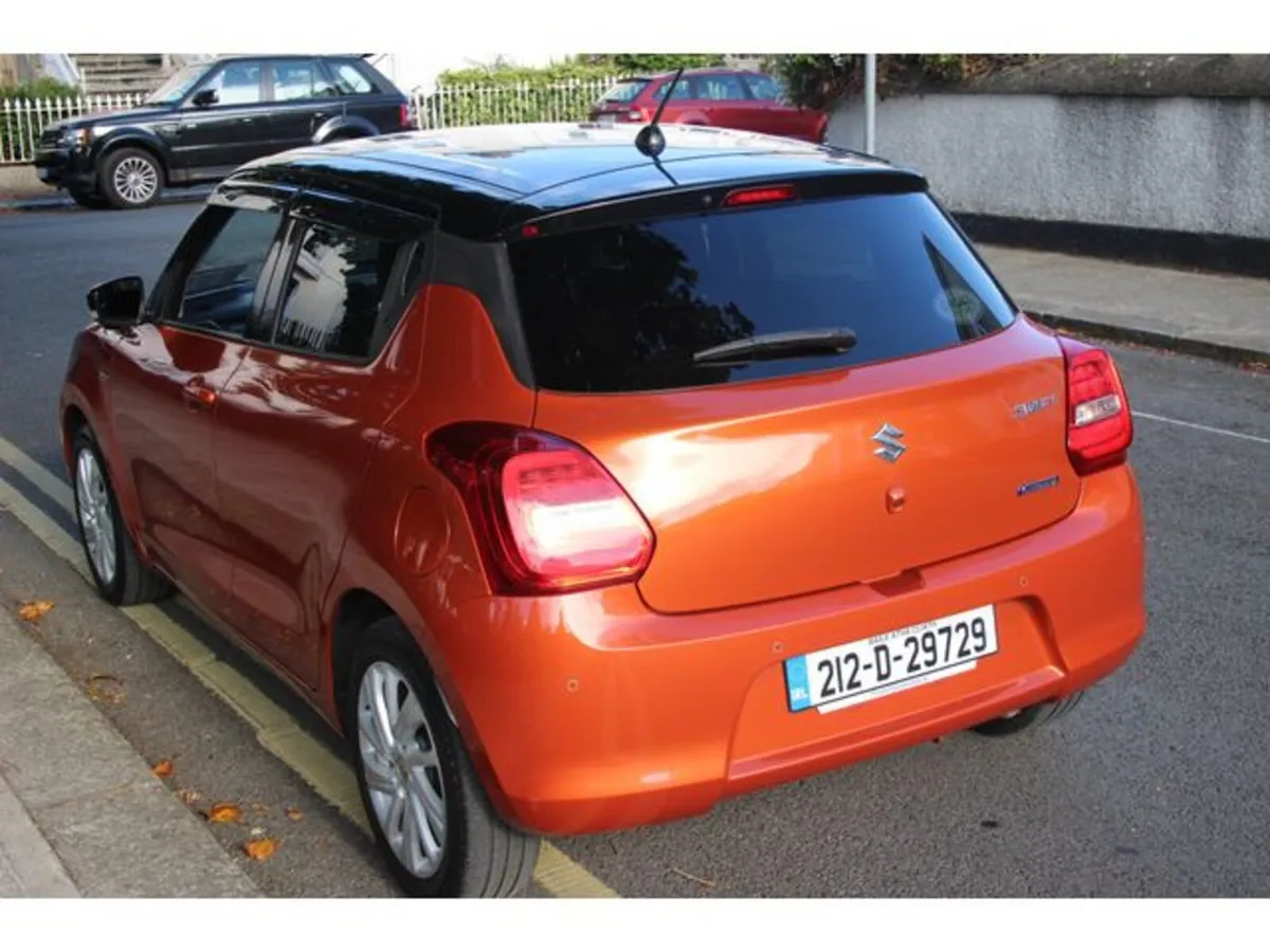 Suzuki Swift 1.2 HYBRID Two Tone Ltd edition - Par - Image 5