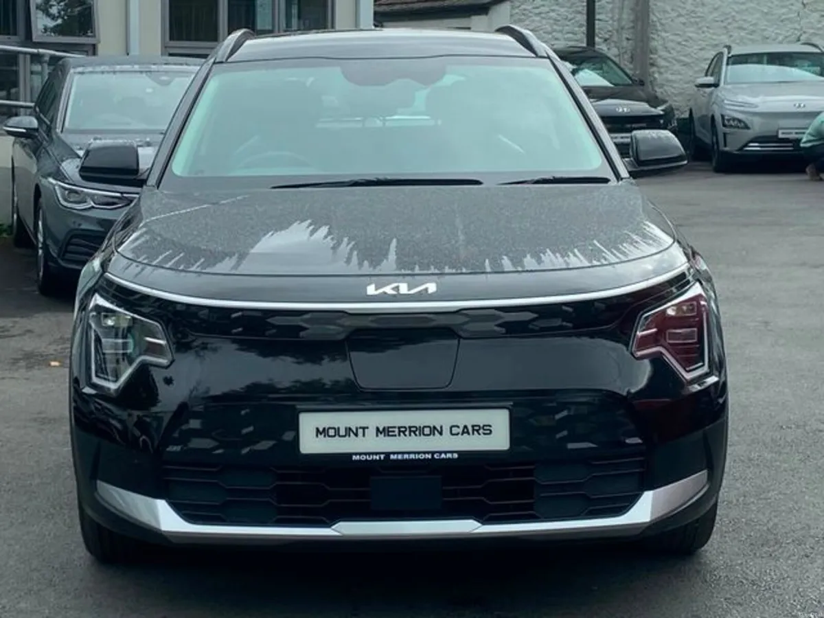 Kia e-Niro 65Kw New Model 450km Range - Image 3