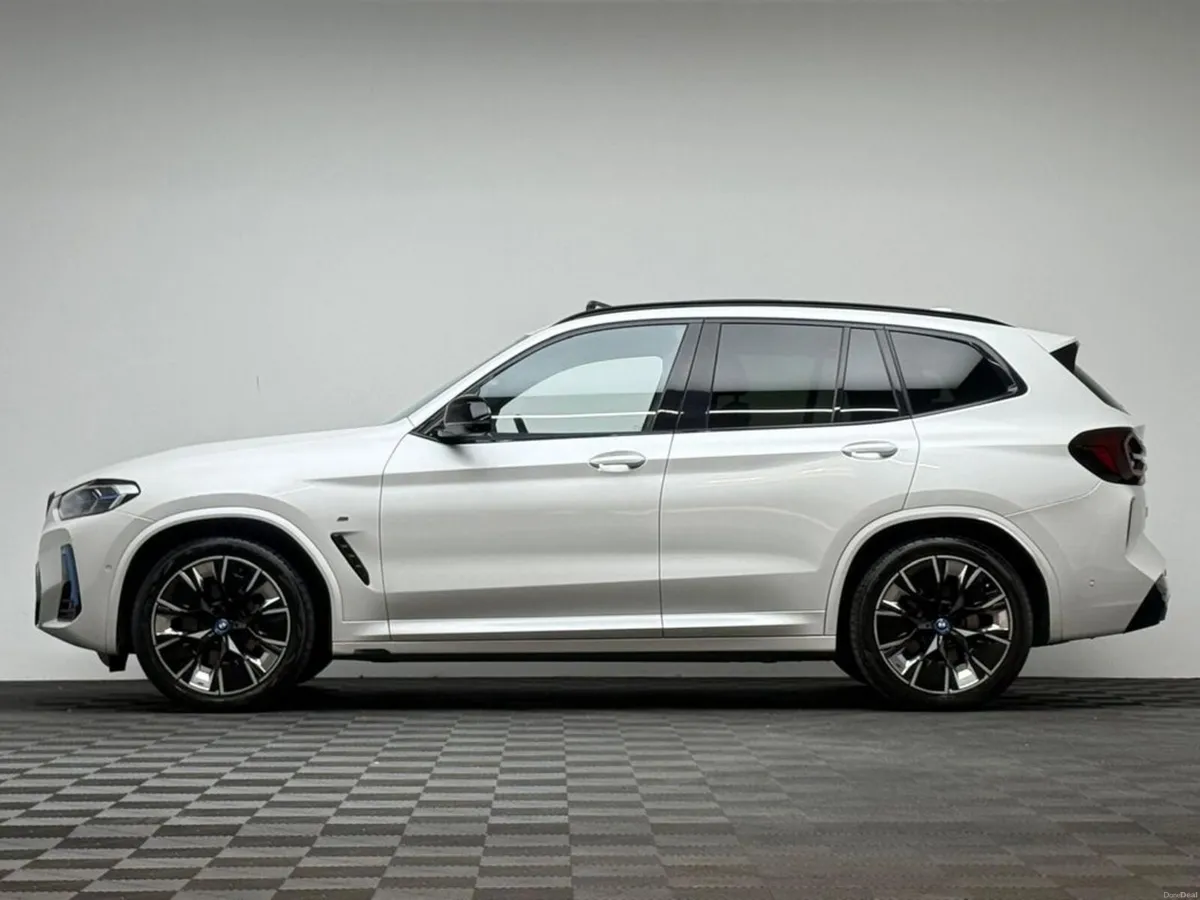 BMW iX3 M SPORT PRO *HUGE SPEC* - Image 4