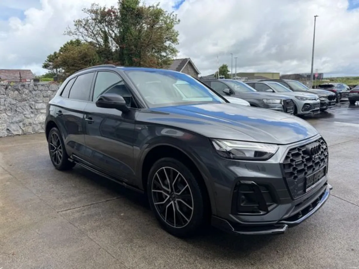 Audi Q5 TFSI E S LINE BLACK EDITION QUATTRO - Image 5