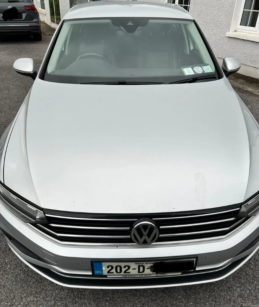Volkswagen Passat 2020 - Image 1