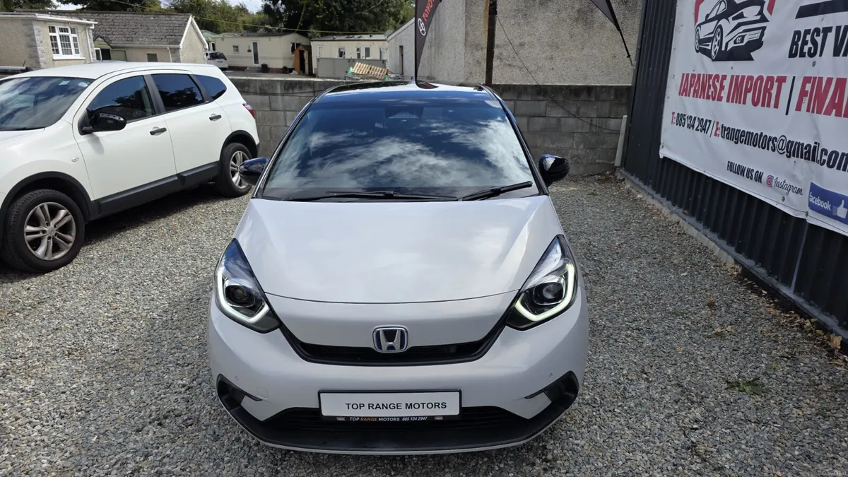 Honda Fit 2021 low Milage - Image 6