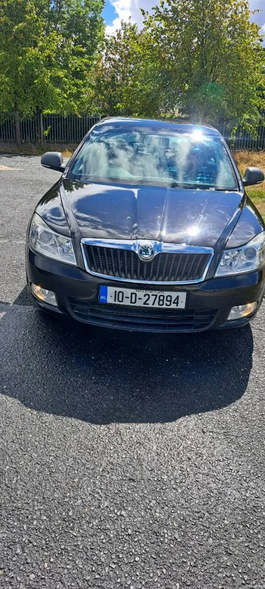 Car - Image 1