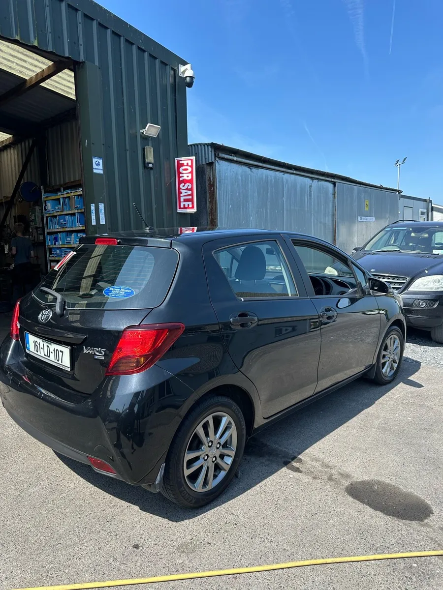 Toyota Yaris - Image 3