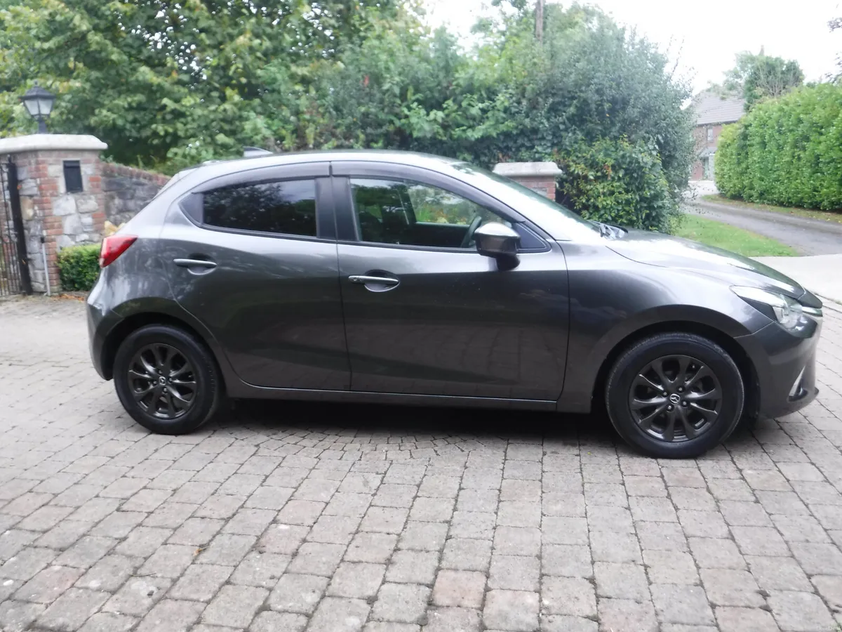 MAZDA DEMIO 1.3 AUTO HIGH SPEC LOW MILEAGE - Image 2