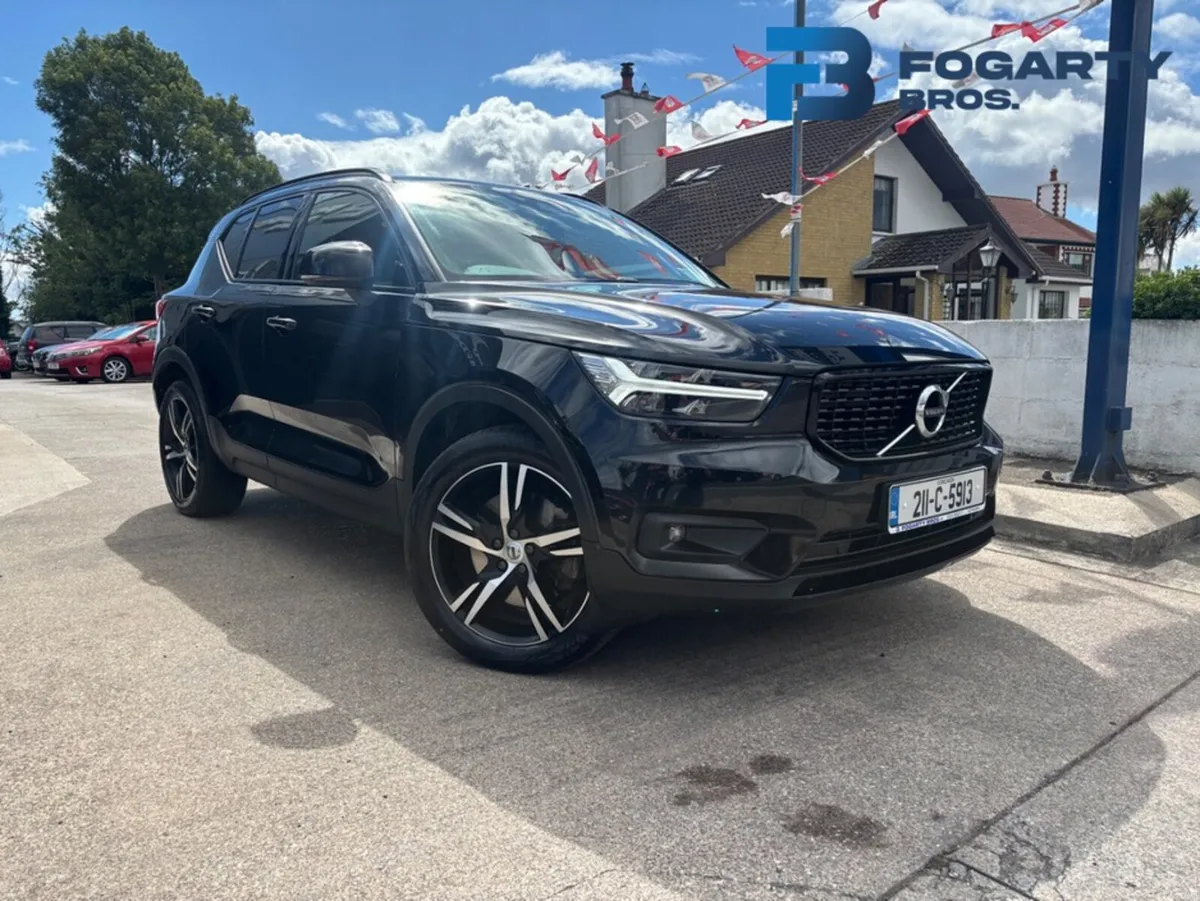 Volvo XC40 2021, T4 PHEV R-DESIGN 5DR AUTO - Image 2