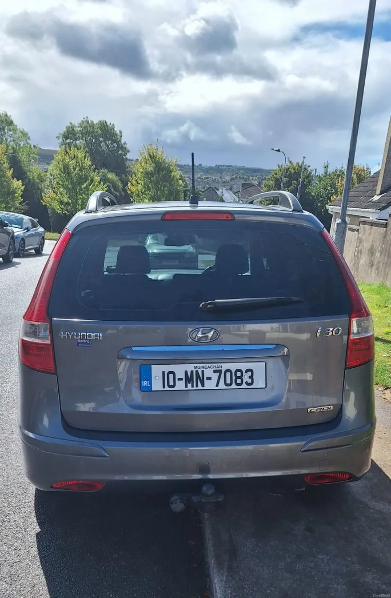 Hyundai i30 2010 - Image 2