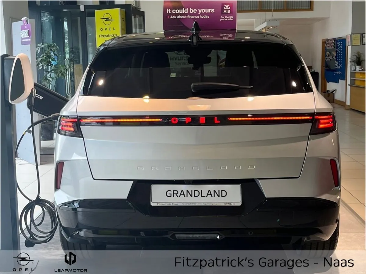 Opel Grandland GS Electric 73Kwh with 0% Finance A - Image 6