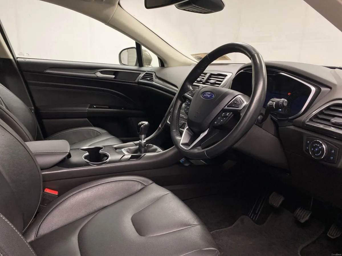 Ford Mondeo 2.0L EcoBlue 150PS Titanium - Image 6