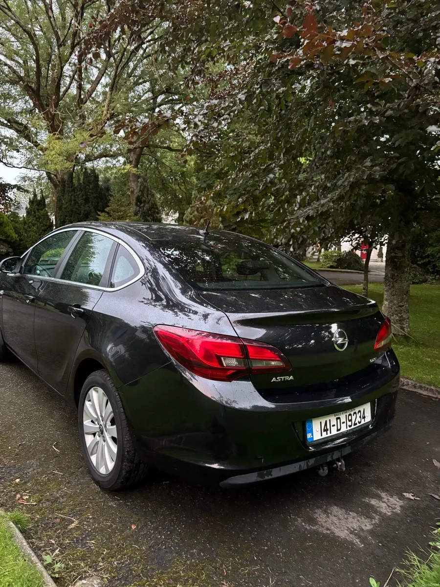 Opel Astra 1.7l CDTI 2014 - Image 3