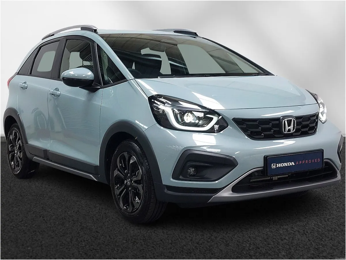 Honda Jazz Hatchback Crosstar Advance - Image 1