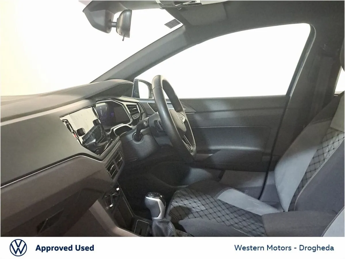 Volkswagen Polo 1.0 TSI 95HP R-Line Auto - Image 4