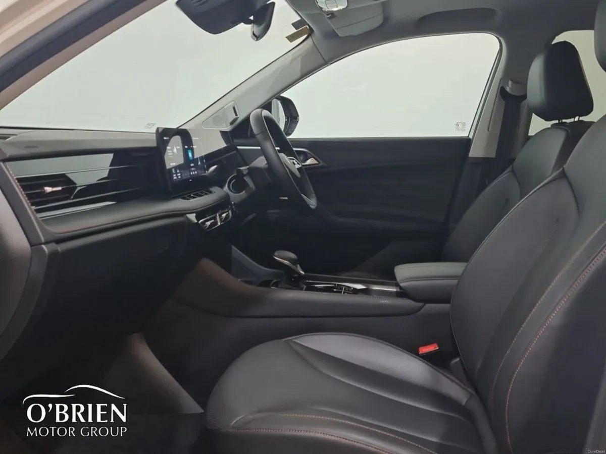 MG HS Plug-in Hybrid EV 2WD Auto Exclusive - Image 5