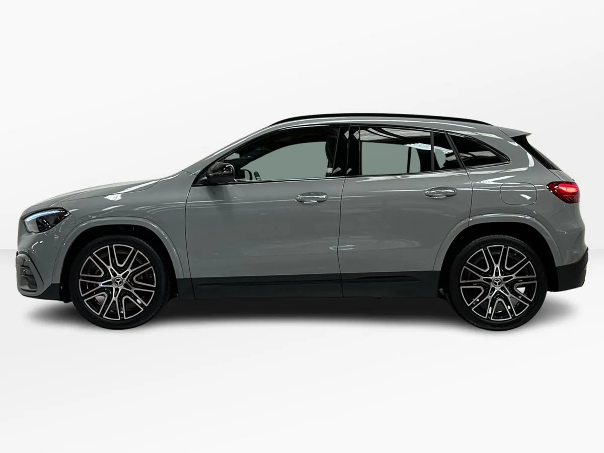 Mercedes-Benz GLA GLA180 D AMG Line + Special Edit - Image 5